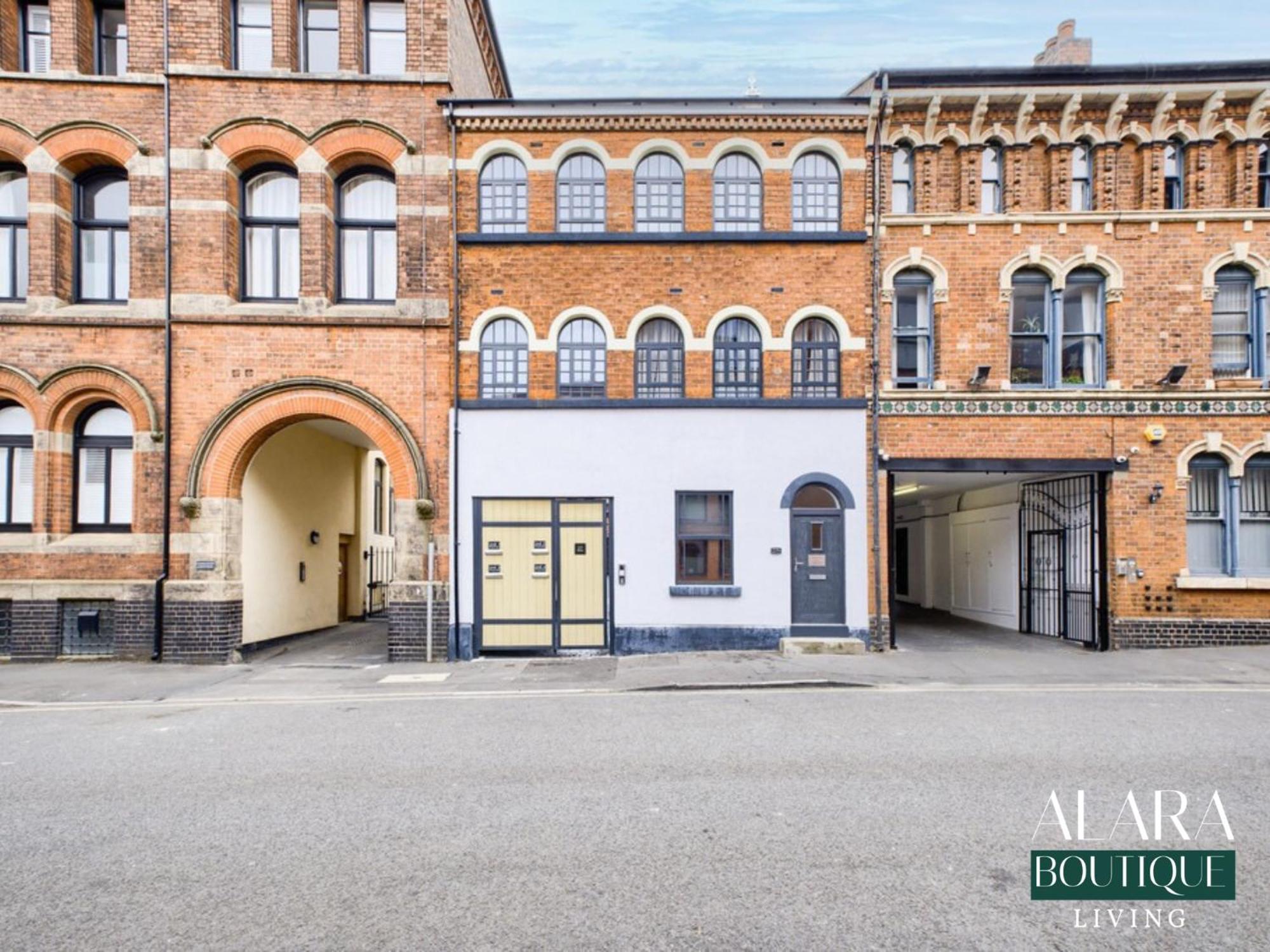 3 Floor Townhouse Luxury Living Alara Boutique Apartman Birmingham Kültér fotó